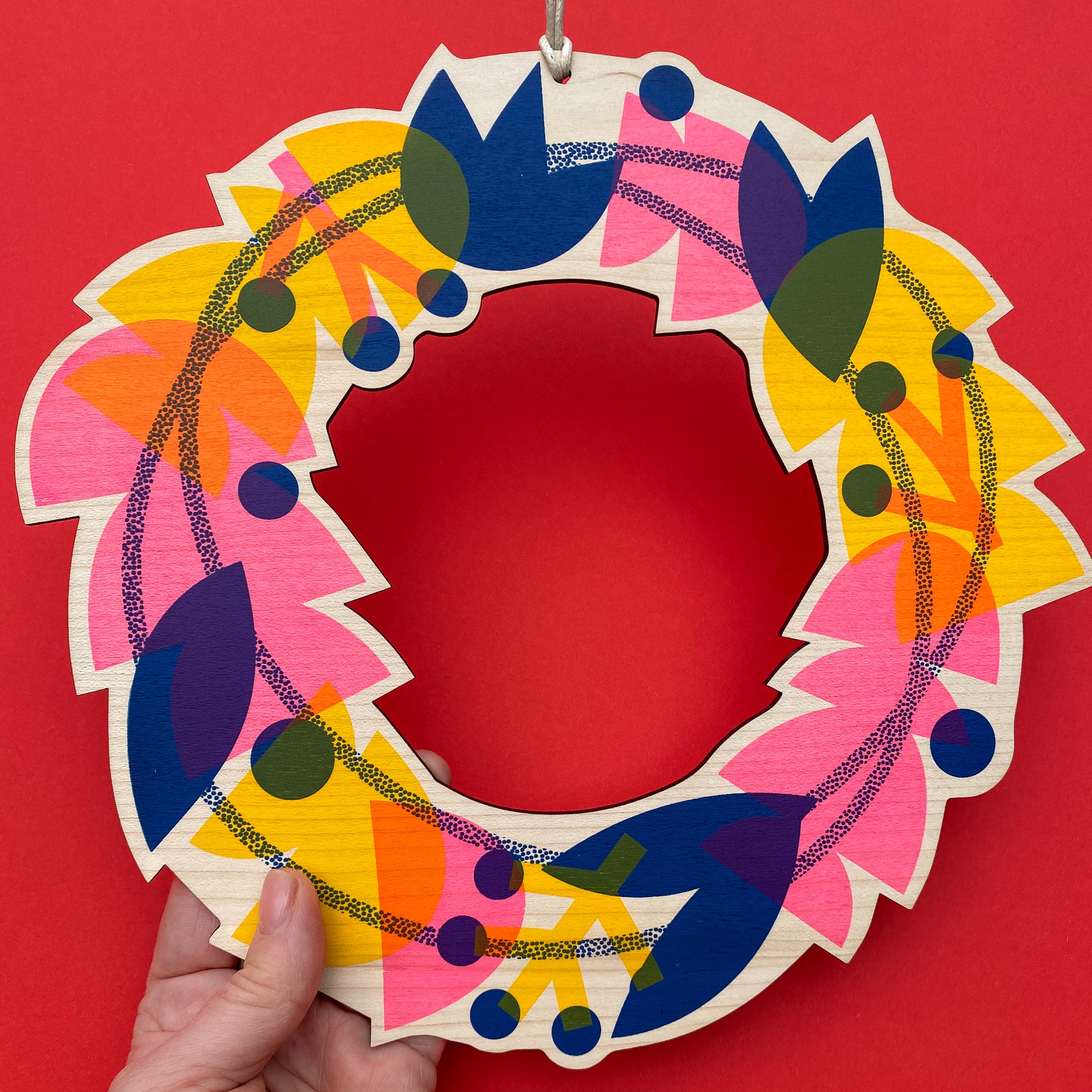 Indoor hand printed summer wreath by The Print Lass
