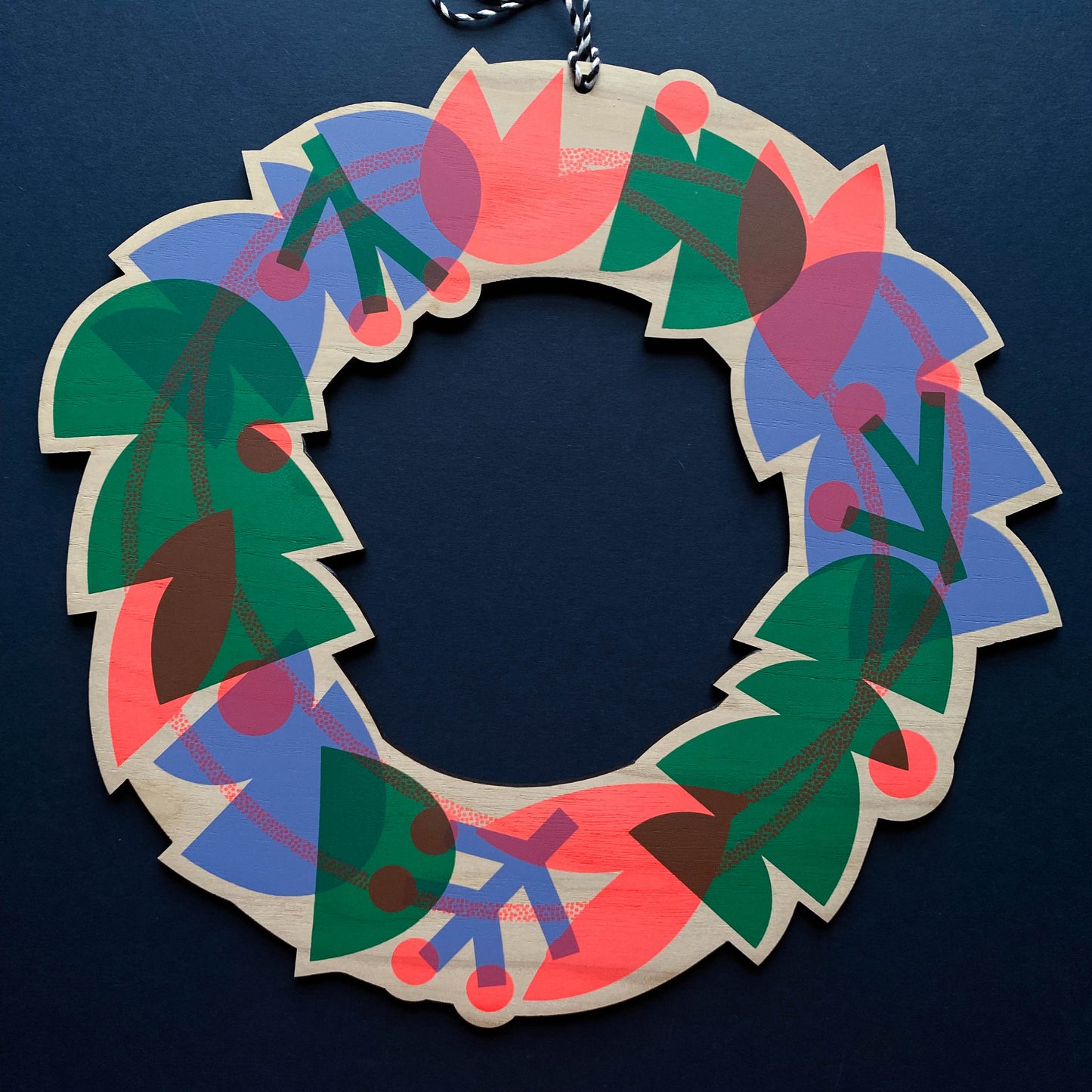 Wooden Screen Printed Winter Wreath